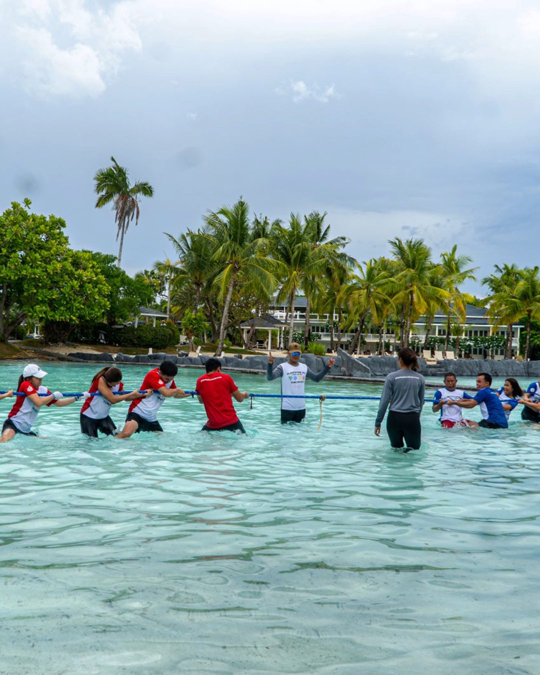 Team-building tug-of-war