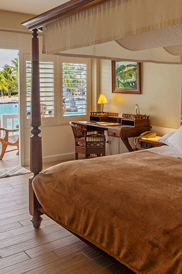 Water's Edge Rooms at Plantation Bay