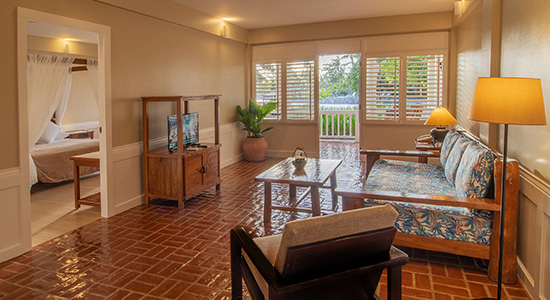 Beachside One-Bedroom Suite at Plantation Bay with extra-large bathroom and balcony